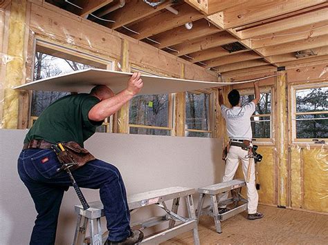 Hanging Drywall on Ceilings - Fine Homebuilding