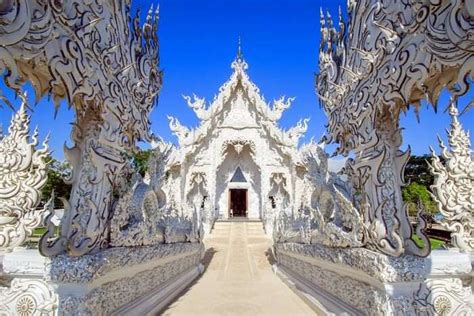 A Guide To Wat Rong Khun: When To Visit And What To Do