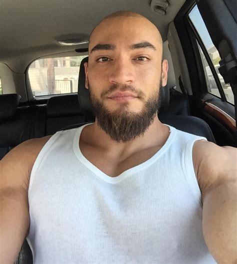 20+ Reasons to Be Bald With Beard - Machos Style