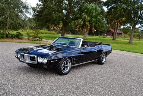 1969 Pontiac Firebird | American Muscle CarZ