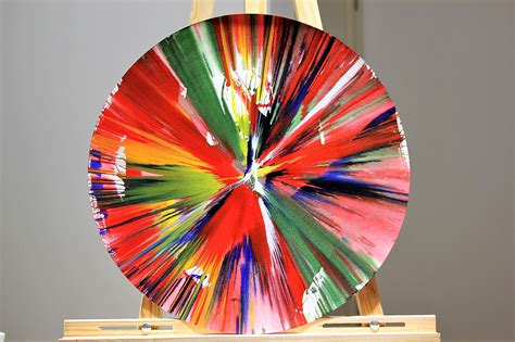 Spinpaintings.com – Damien Hirst spin paintings private collection