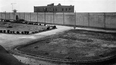 Prison Break: 1936 | Arizona Highways