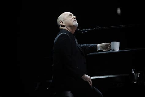 New 'Piano Man' Biopic Will Highlight Billy Joel's Early Years