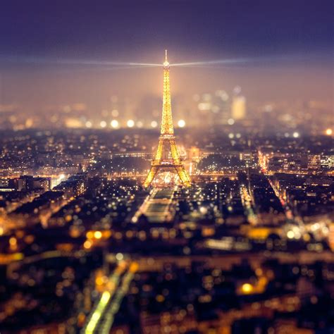 Eiffel Tower At Night Wallpaper - WallpaperSafari