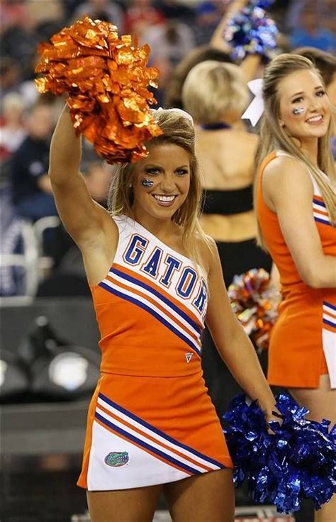 41 best Gator Cheerleaders images on Pinterest | Collage football ...