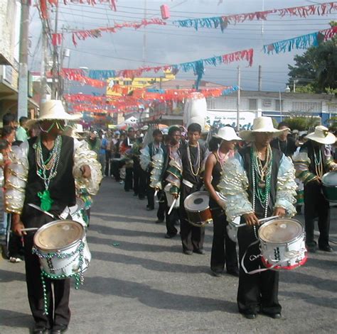 I don't know the dates of the 2013 La Ceiba Carnival, do you? | La ...