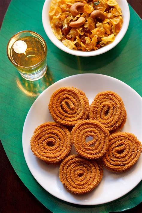 chakli recipe, how to make chakli recipe | diwali recipes