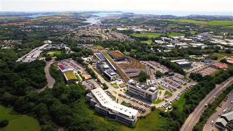 Exeter University's Penryn campus awarded Green Flag status ...