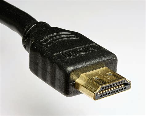 File:HDMI connector-male-ar 5to4-fs PNr°0270.jpg - Wikimedia Commons