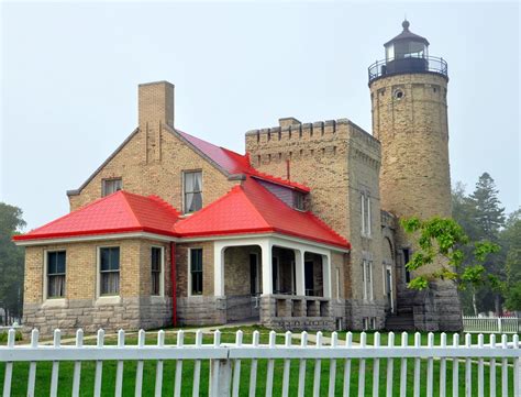 MidAtlantic DayTrips: Great Lakes Lighthouses and Why Michigan Is So ...