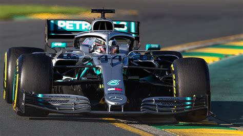 Lewis Hamilton Mercedes / Mercedes's new car debut at Silverstone ...