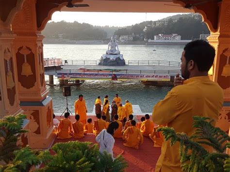 Ganga Aarti Rishikesh - 2020 All You Need to Know BEFORE You Go (with ...