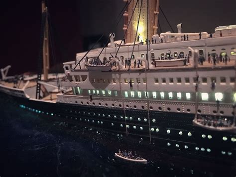 Titanic sinking diorama