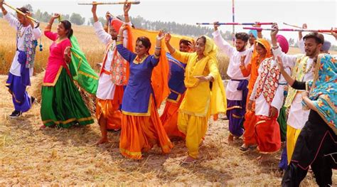 PHOTOS: Baisakhi 2018: Revelers gear up for the celebration of the Sikh ...