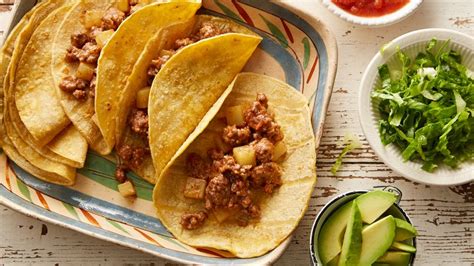 Receta de Tacos de Carne Molida con Papas | QueRicaVida.com