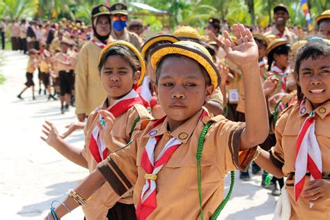 Fakta Sejarah Pramuka Indonesia dan Dunia Serta Manfaatnya