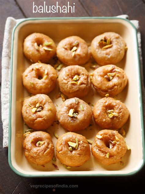 balushahi recipe | badusha recipe | how to make balushahi or badusha