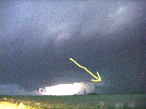 Hallam Tornado Damage Photos and Video May 22 2004 and Columbus Supercell