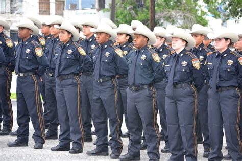 Garcia: Homegrown recruits help fill sheriff's ranks - Houston Chronicle