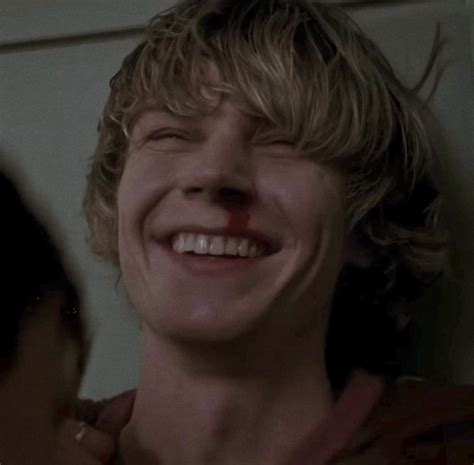 tate langdon | Evan peters, Evan peters american horror story, Evan