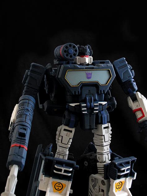 Cartoon Style Classics Soundwave w/ Laserbeak & Ravage | Flickr