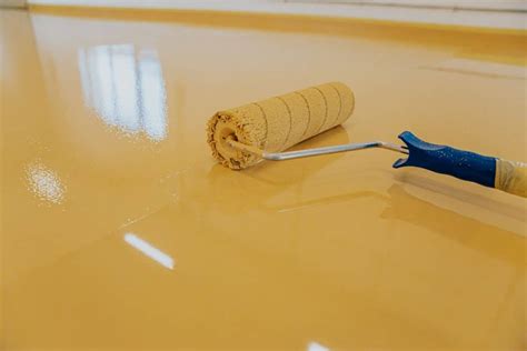 How To Apply Water-Based Polyurethane - uooz.com