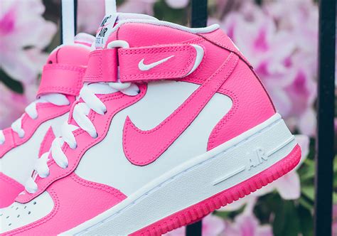 Nike Air Force 1 Mid GS "Hyper Pink" - SneakerNews.com