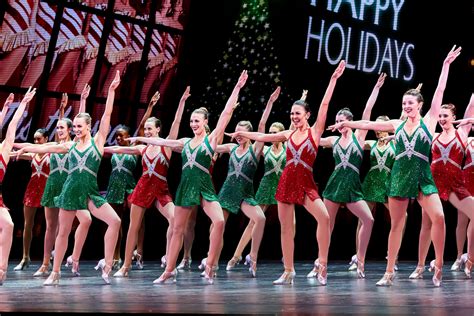 Show Photos: The Christmas Spectacular, Starring the Radio City ...