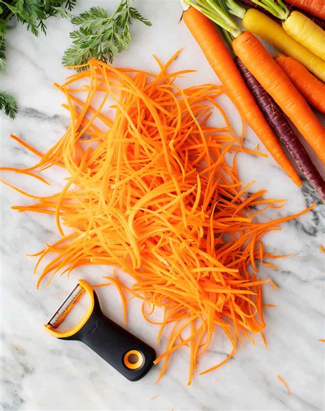 How to Julienne Carrots Recipe - Love and Lemons