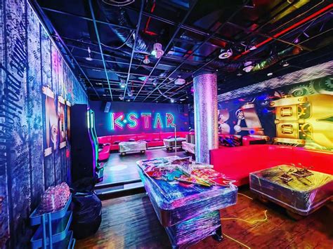 7 Best Karaoke Spots in Singapore