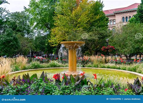 Fountain at Washington Square Park in Chicago Stock Photo - Image of ...