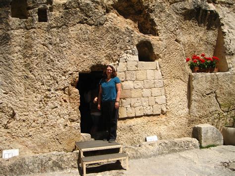 Living in Jerusalem: The Garden Tomb