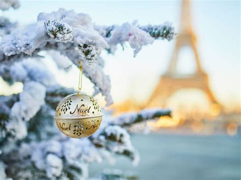 21 Cute French Christmas Ornaments & Decorations You'll Need This ...