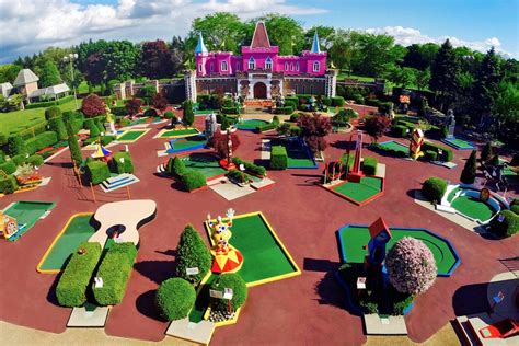 The Best and Most Outrageous Mini Golf Courses Across the U.S.