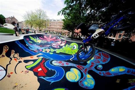 mural di skate park 4 - IMURAL: We Believe Art Gives Space Meaning