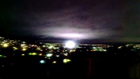 The Mysterious Flashes Light Up Sky in Mexico After Earthquake ...