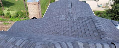 CertainTeed Landmark Architectural Shingles in Moire Black – Andrews ...