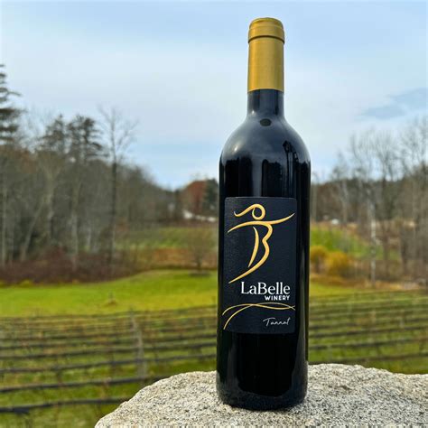 LaBelle Winery Wins Nine Awards at 2024 Boston Wine Competition