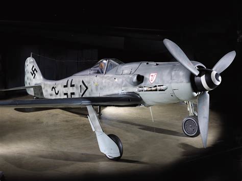 Focke Wulf Fw 190 D-9 Only in-line engine 190 made : WWIIplanes