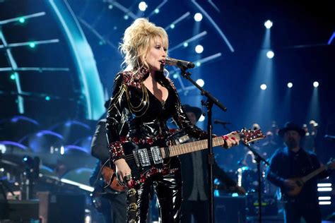 Dolly Parton Debuts New Rock Song During Rock & Roll Hall Of Fame ...