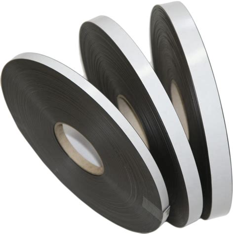 Self-adhesive magnetic tape Dimension: 12,7 mm x 30 m Thickness: 1 mm ...