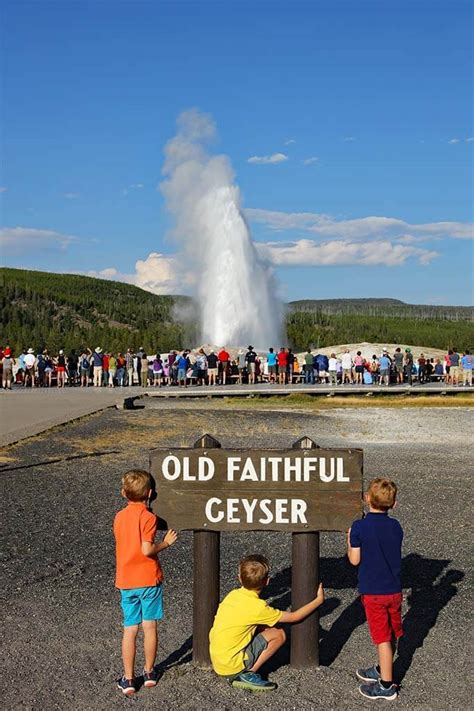 How to Visit Old Faithful Geyser in Yellowstone: Info, Tips & Fun Facts