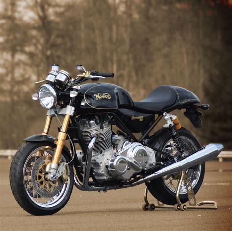 The Classic 2016 Norton Commando 961 Cafe Racer - LatestMotorcycles.com