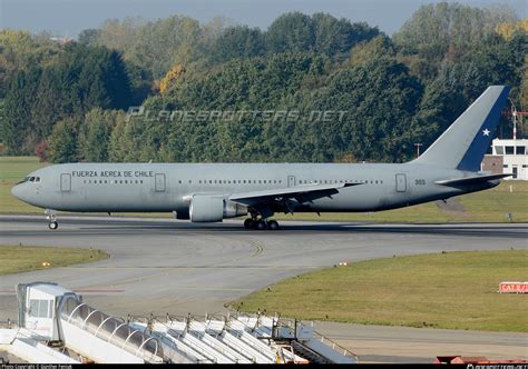 985 Fuerza Aérea de Chile (Chilean Air Force) Boeing 767-3Y0ER Photo by ...