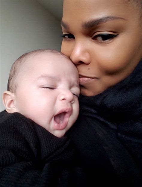 Janet Jackson Reveals First Picture Of Baby Eissa - That Grape Juice