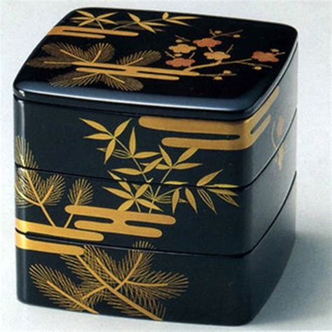 Echizen Lacquer 6.5 Units with Three-Stage Nest Box | Bento box, Bento ...