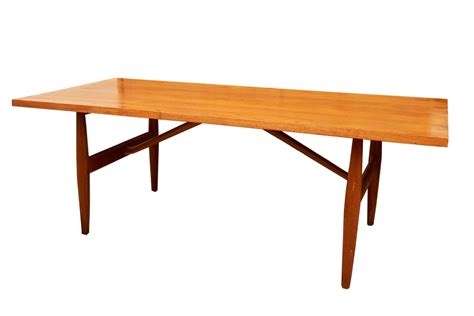 Scandinavian Coffee Table - Shapiro Auctioneers