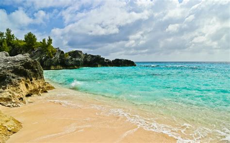 15 Best Beaches in Bermuda - The Crazy Tourist