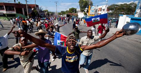 Haiti Riots - Haiti protests: Police clash with demonstrators demanding ...