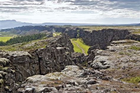 Rift valley | East Africa, Geology, Volcanic Activity | Britannica